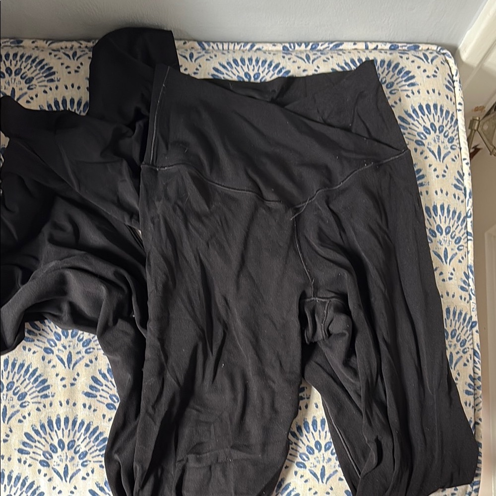 Aerie Crossed Black Flair Leggings